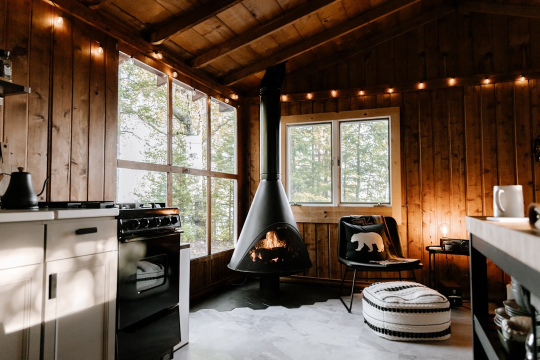 Idées déco boho : transformez votre cuisine avec le style bohème chic